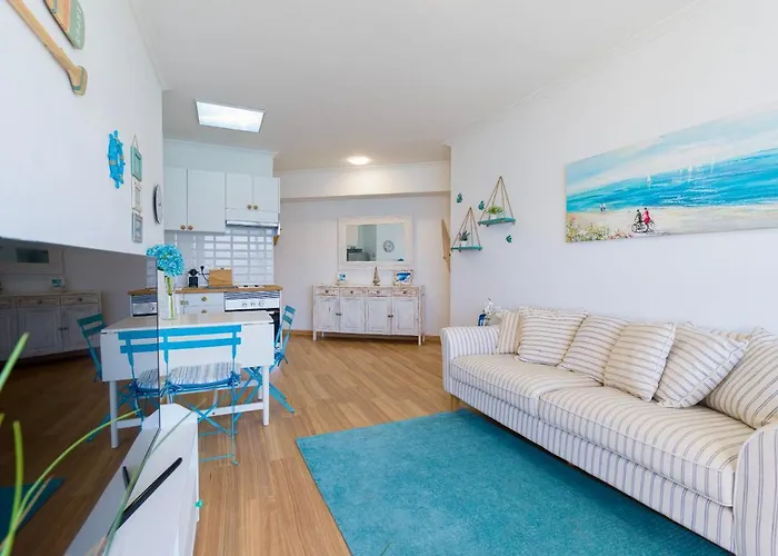 2 Bedrooms & Spectacular Views In Best Part Of Las Canteras