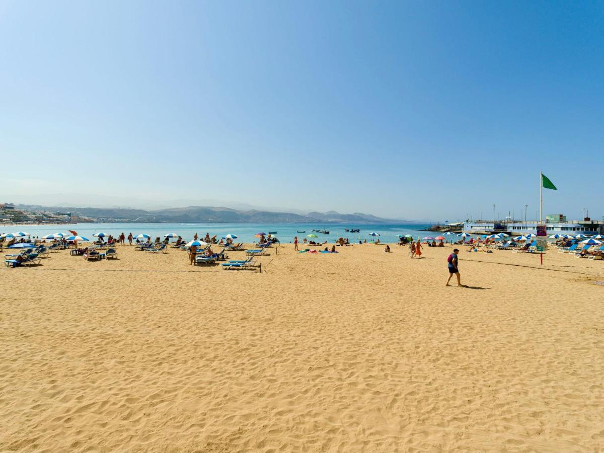 2 Bedrooms & Spectacular Views In Part Of Canteras Las Palmas / Gran Canaria